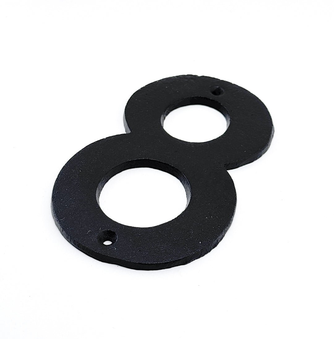 Fasadsiffra 8 i gjutjärn 16 cm
